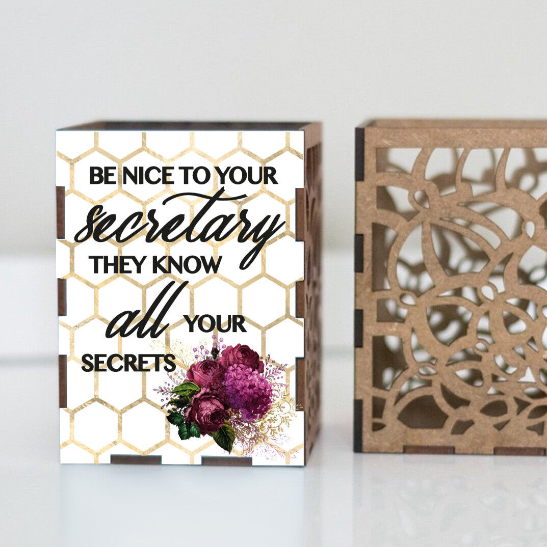 Personalised “Be Nice to Your Secretary” Pen Holder from Happy Look | South Africa – A charming reminder for office kindness. Perfect for administrative appreciation and customisable with personal names. A thoughtful gift that brings joy and lasting memories. Shop now!
