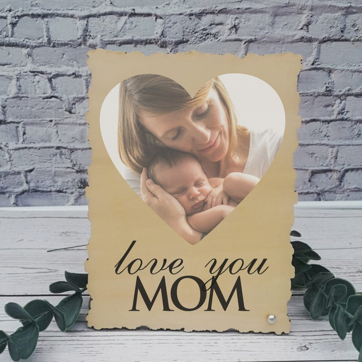 Personalised Wooden Photo Frame from Happy Look | South Africa – Simple and elegant design for capturing cherished moments. Perfect for new moms and customisable with family names. A thoughtful gift that brings joy and lasting memories. Shop now!