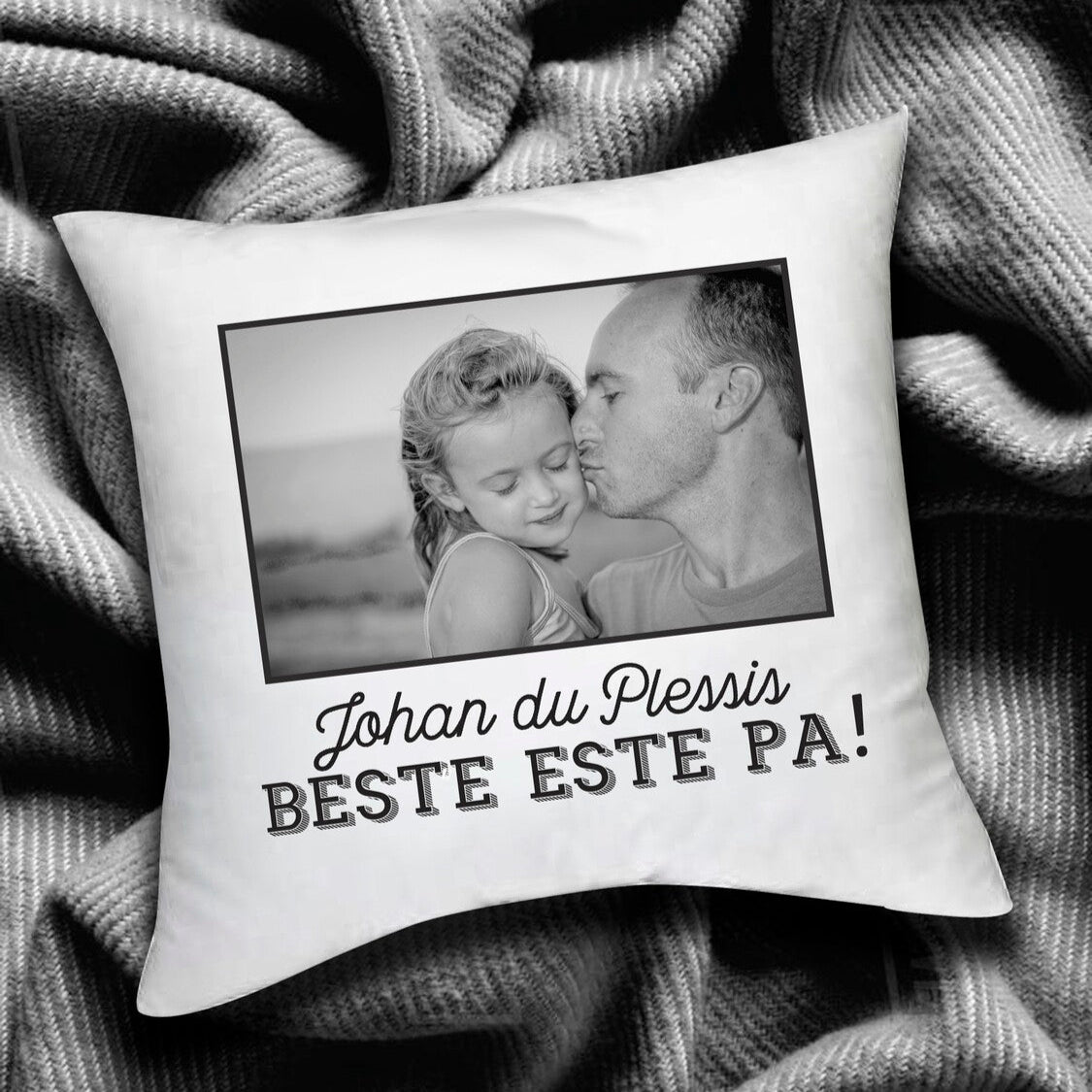 Personalised Cushion from Happy Look | South Africa – Featuring a photo and heartfelt message for a father. Perfect for Father’s Day and customisable with your choice of name. A thoughtful gift that brings joy and lasting memories. Shop now!