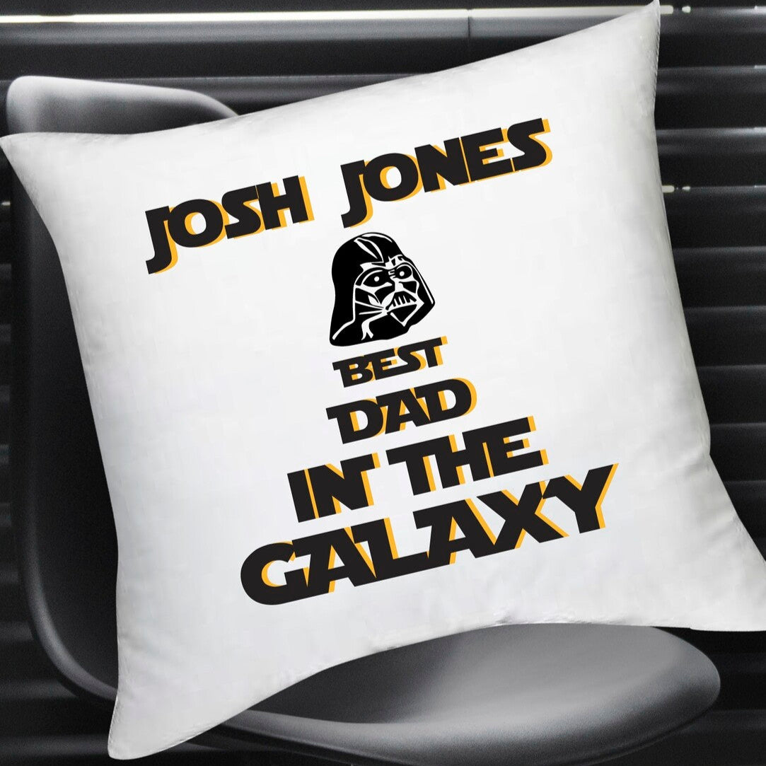 Personalised Cushion from Happy Look | South Africa – Embracing the father-child relationship with a "Best Dad in the Galaxy" theme. Perfect for Father’s Day and customisable with your choice of name. A thoughtful gift that brings joy and lasting memories. Shop now!