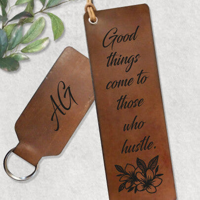 Personalised Leather Keyring and Bookmark Set from Happy Look | South Africa – Motivational sayings for dreamers. Perfect for personal milestones and customisable with initials. A thoughtful gift that brings joy and lasting memories. Shop now!