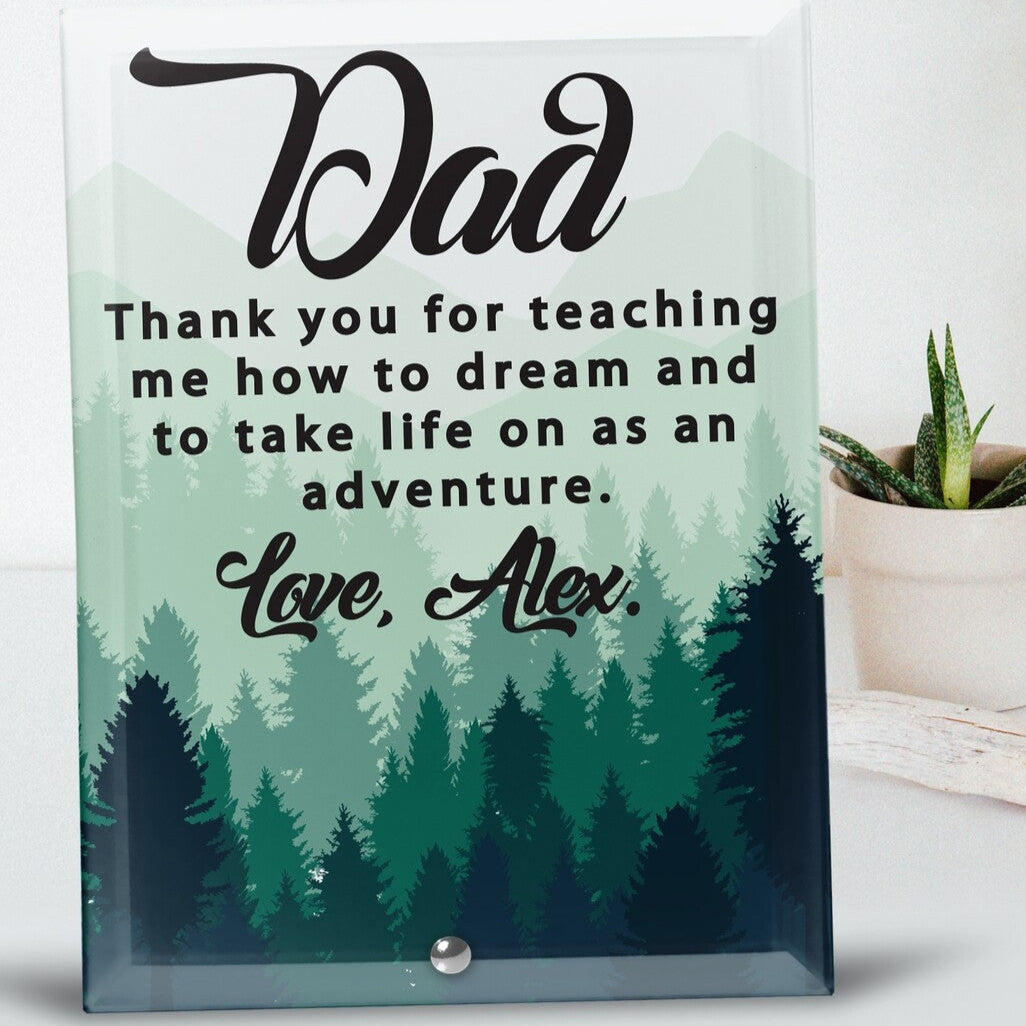 Personalised Glass Tile from Happy Look | South Africa – A beautiful design featuring a mountain and forest backdrop with a heartfelt message for Dad. Perfect for Father’s Day or as a thank-you gift and customisable with a name and personal message. A thoughtful gift that brings joy and lasting memories. Shop now!