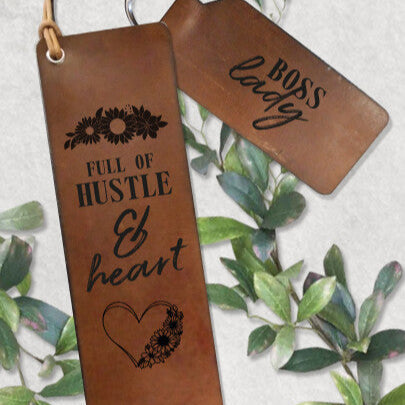 Personalised Leather Keyring and Bookmark Set from Happy Look | South Africa – Inspirational quotes for bosses and mentors. Perfect for office celebrations and customisable with names or titles. A thoughtful gift that brings joy and lasting memories. Shop now